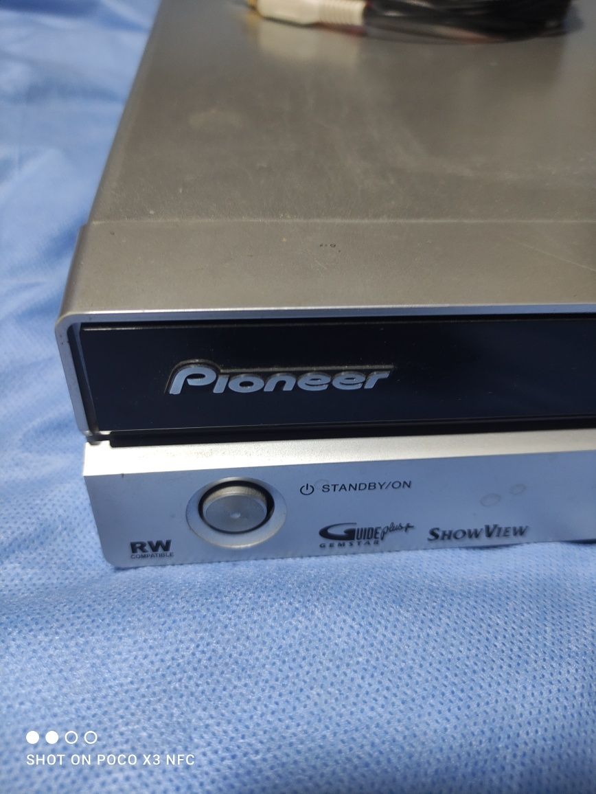 Pioneer DVD recorder DVR - 440H