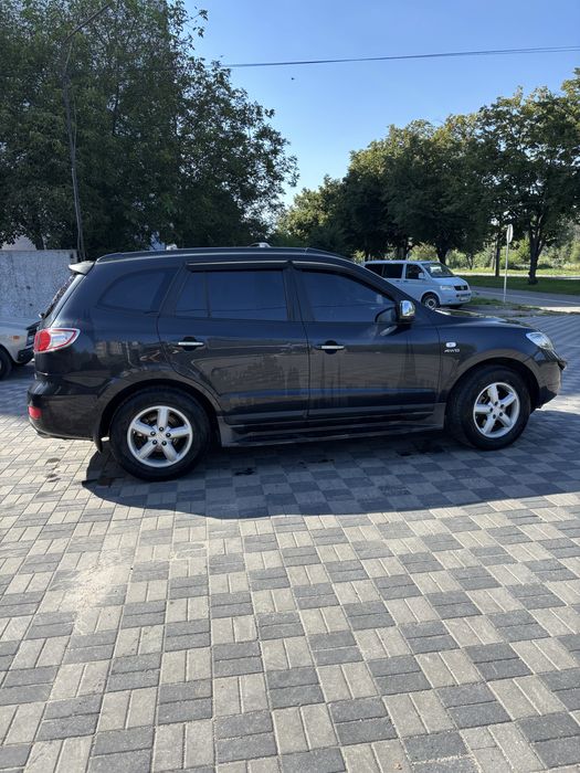Хюндай Сатна фе Hyundai Santa Fe