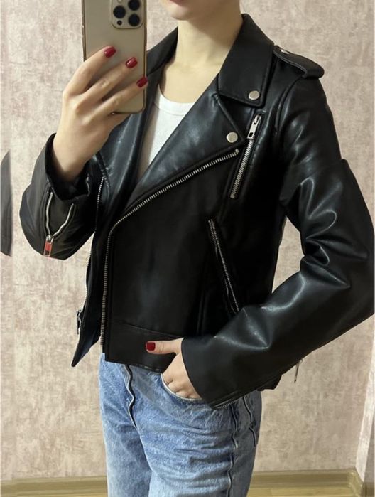 Косуха Zara чорна коротка , шкіряний бомбер
