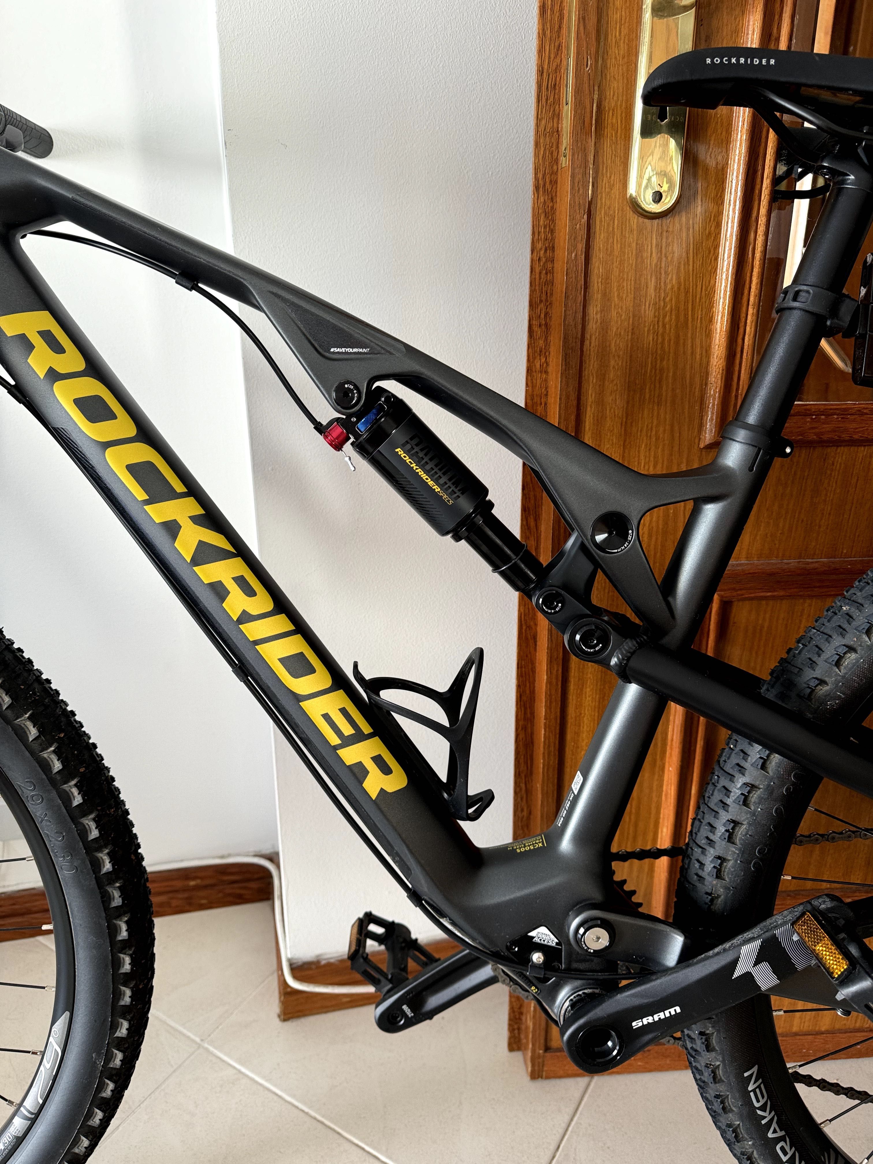 Bicicleta BTT cross country XC 500 S quadro Carbono e alumínio