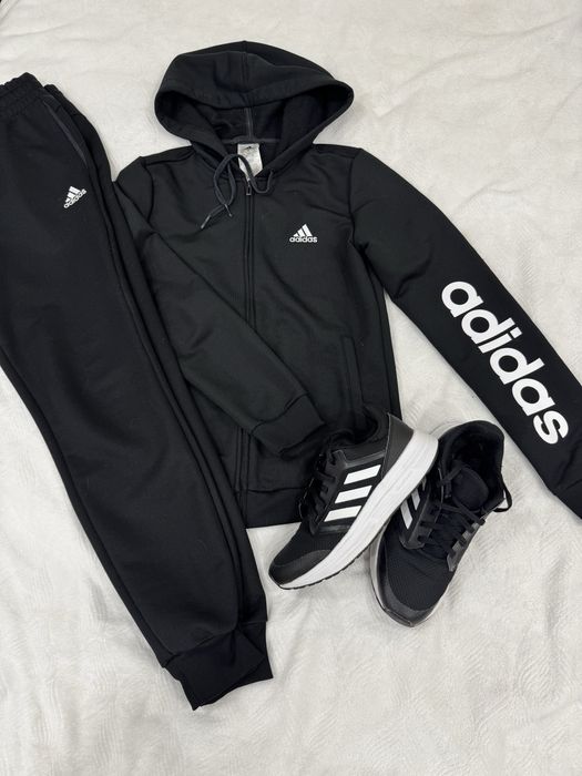 Кроівки Adidass, костюм