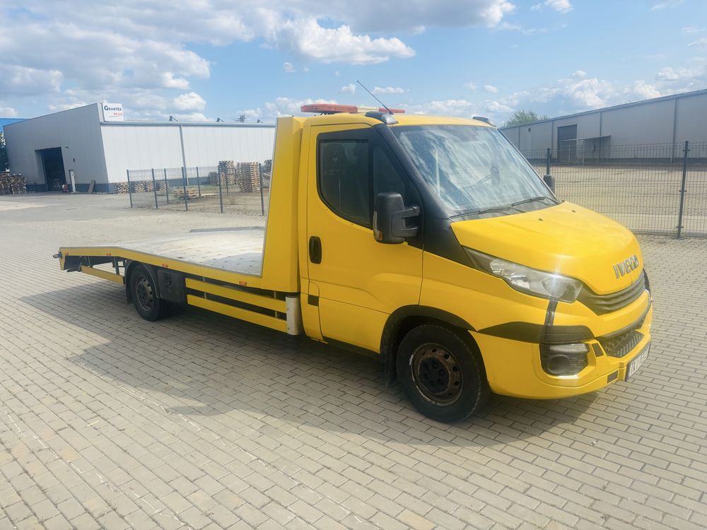 Iveco Daily 3.0 najazd Panelowy 5m salon Polska 3.5t hak