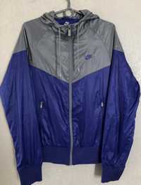 Вітровка Nike Windrunner