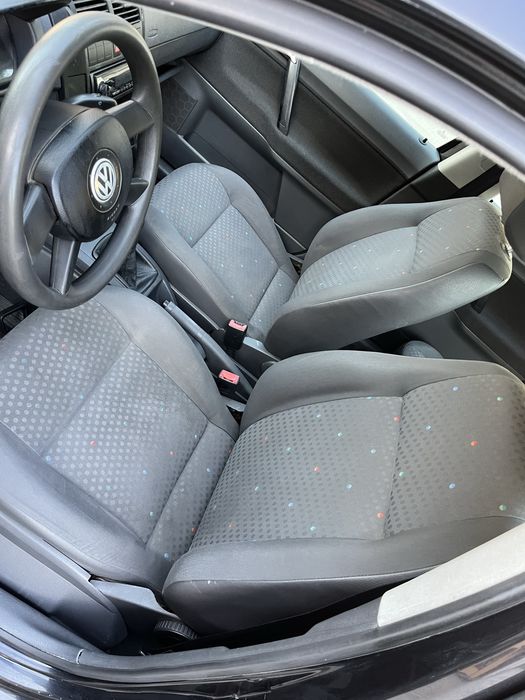 Продам Volkswagen Polo 1,2 бензин 2003 року!