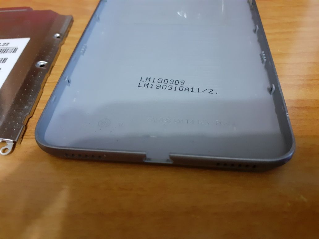 Телефон HUAWEI Y5 2018 MYA-U29