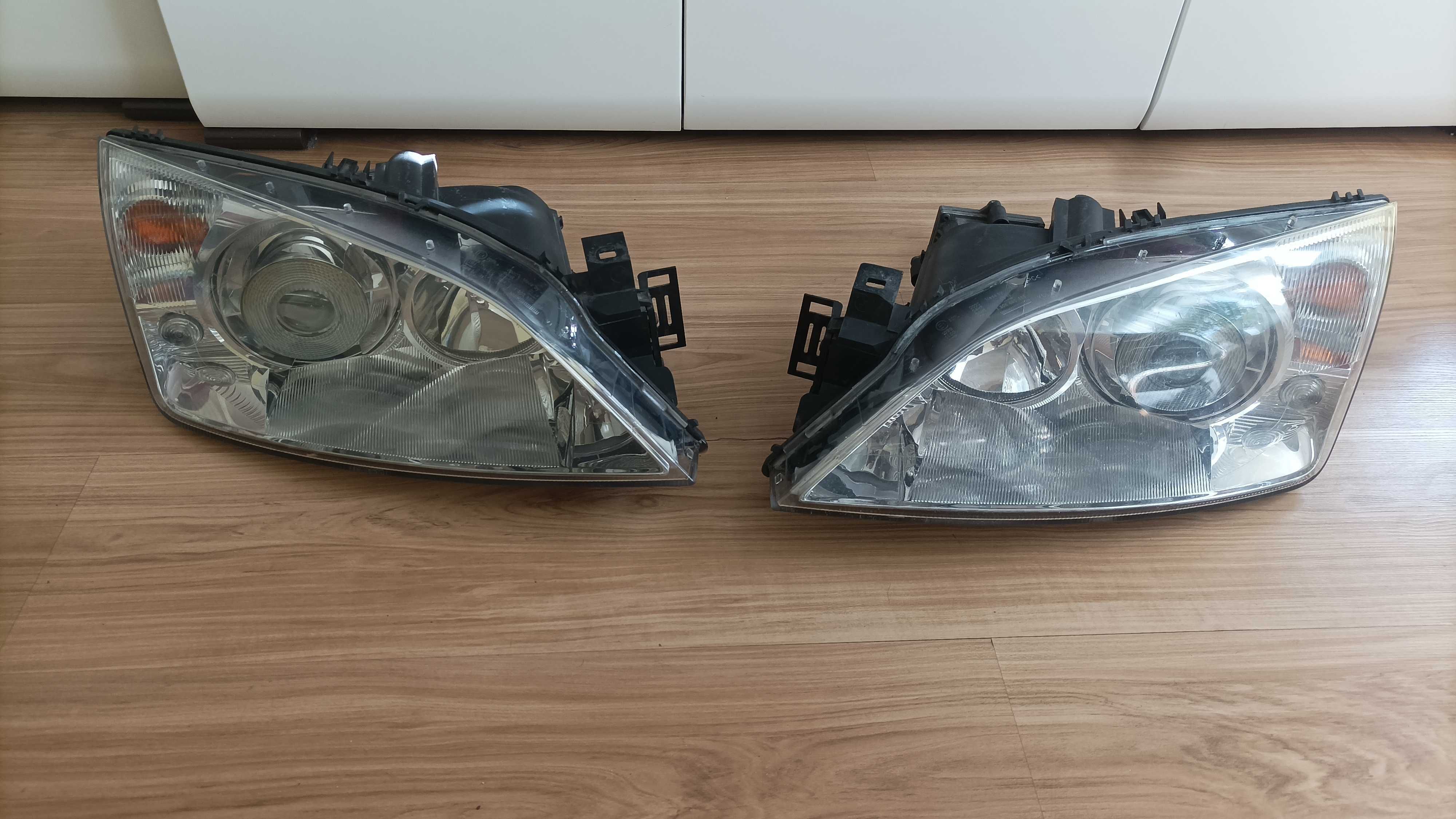 Lampy xenon przetwornica mondeo mk3