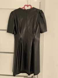 Платье кожаное черное
