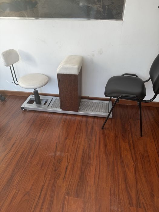 Movel fe pedicure e bacos