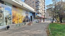 Продаж будівлі на пр. Соборному. Автономно-електричне опалення!