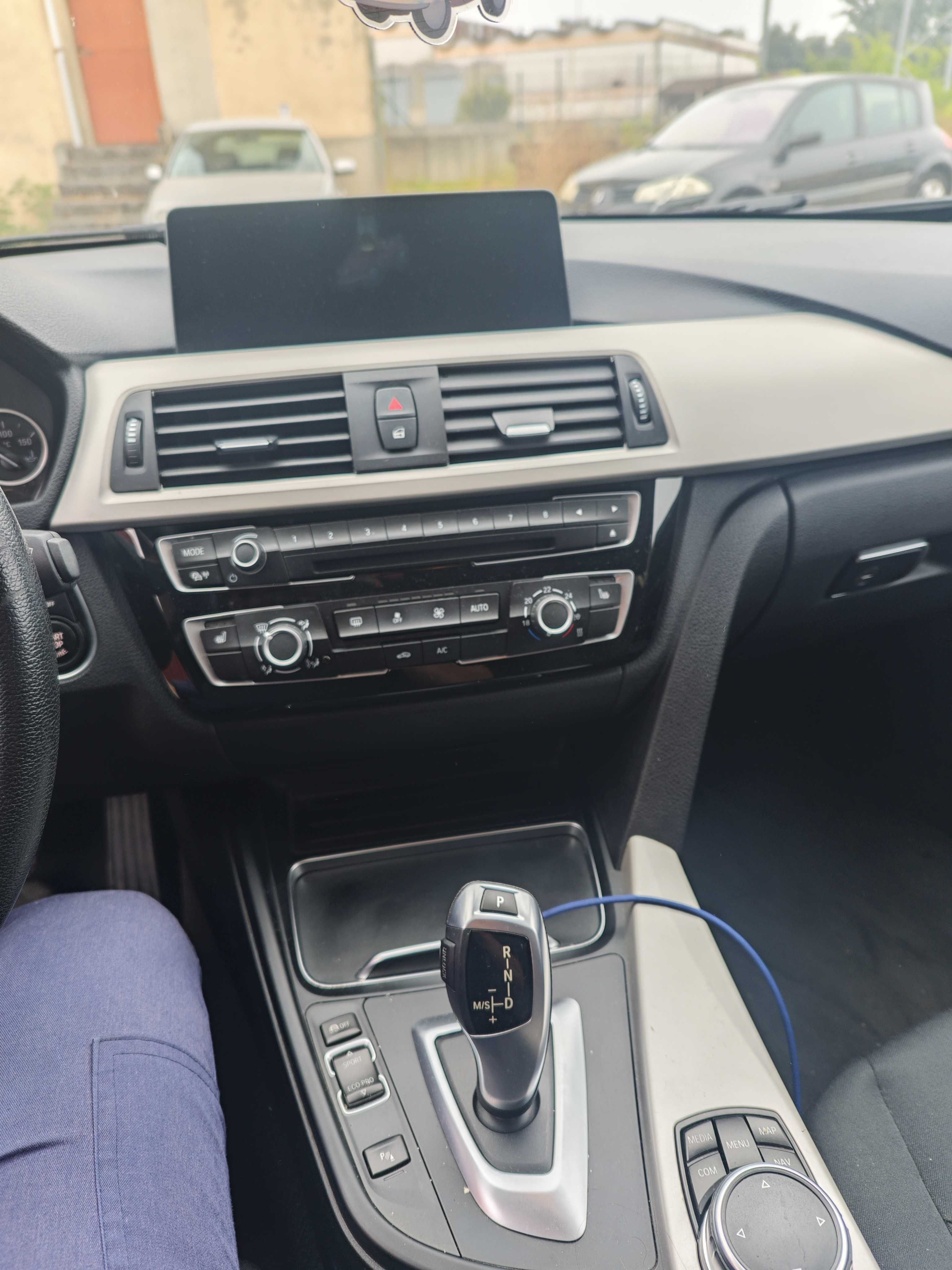 BMW 320d 2.0cc 190cv automático