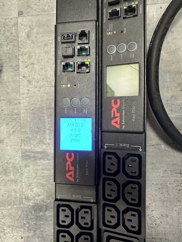 Pdu-APC AP8853