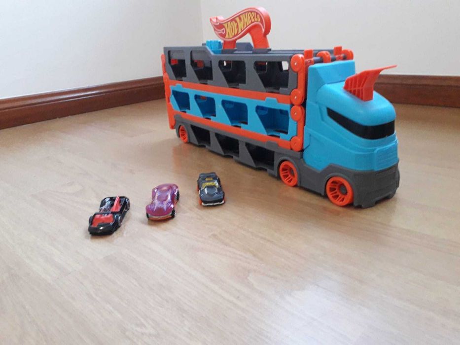 Camião Hot Wheels Speedway