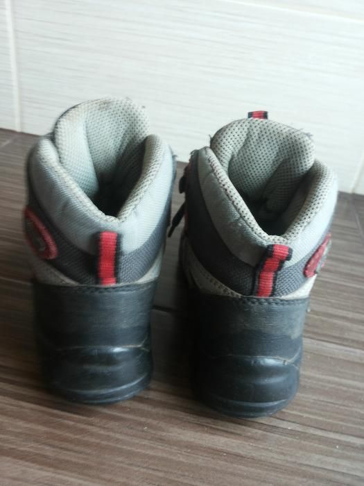 Buty chłopięce Del-tex (Deichmann) rozmiar 28 - idealne na zimę.