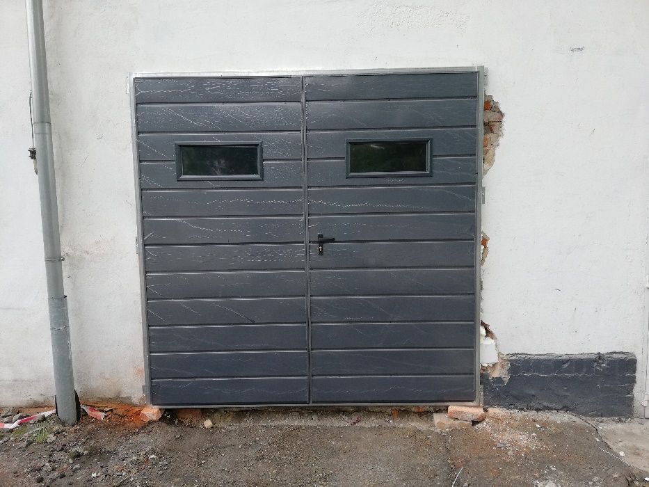 Brama garażowa . bramy pod wymiar , automatyka do bram