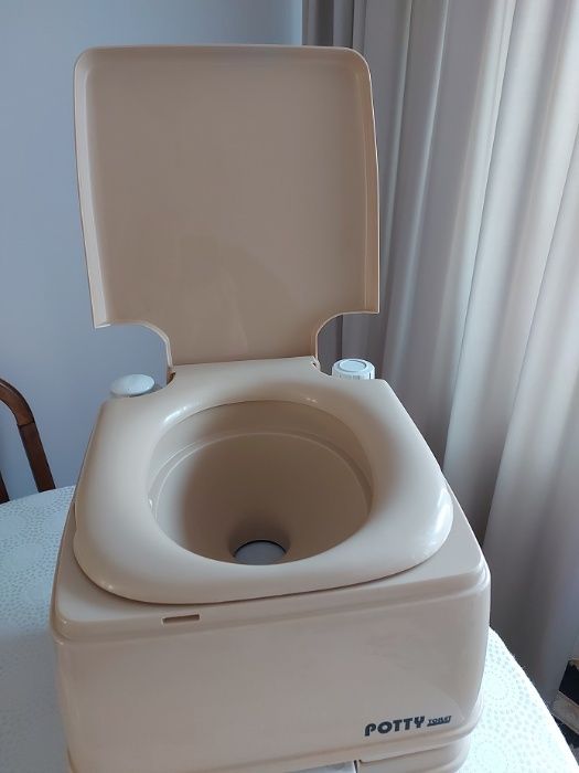 WC turystyczne przenośne POTTY toilet nowy beżowe piknik camping