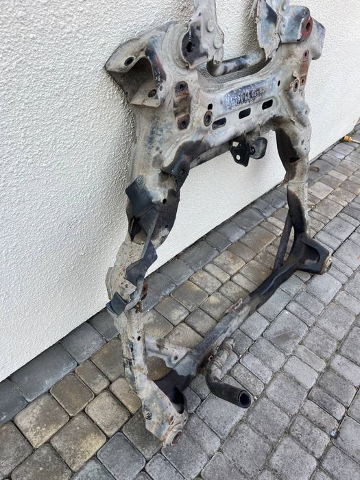 Передній підрамник балка Mazda 6 gg Мазда 6