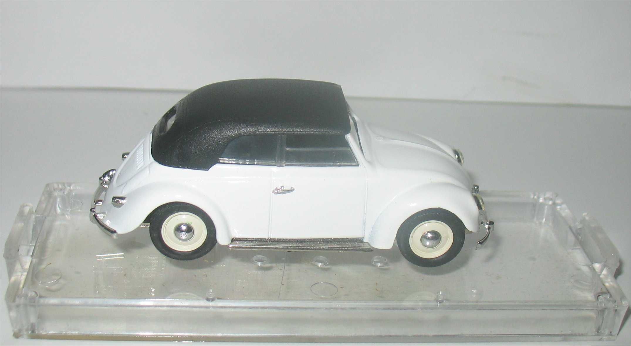 Vitesse - Volkswagen Carocha Cabriolet (fechado - branco) - 1949