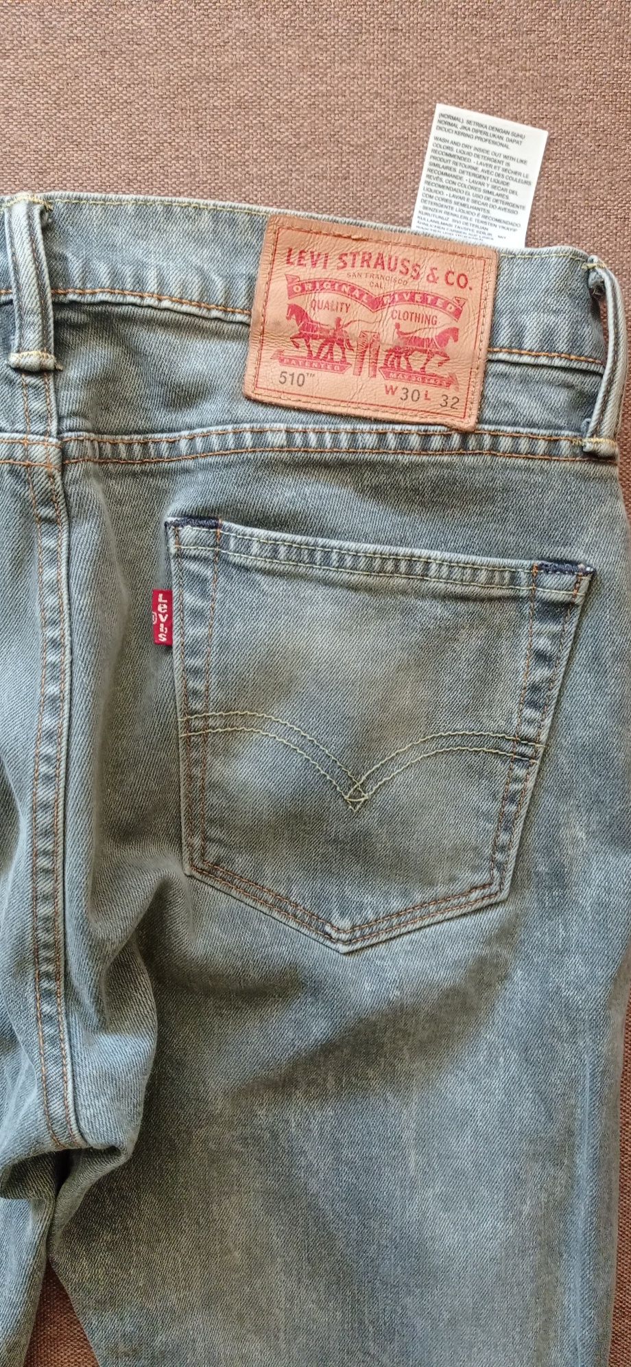 Джинси підліткові, оригінал Levis, розмір 32