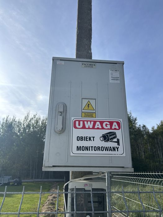 Skrzynka pomiarowa z zabezpieczeniem