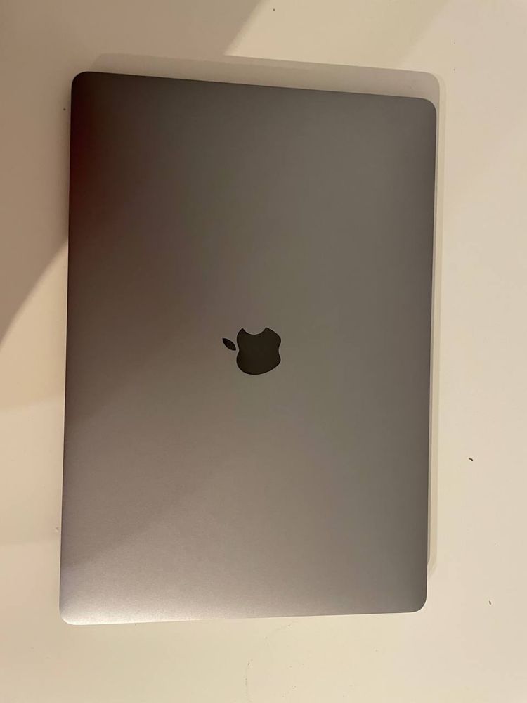 Macbook pro 15, 2018