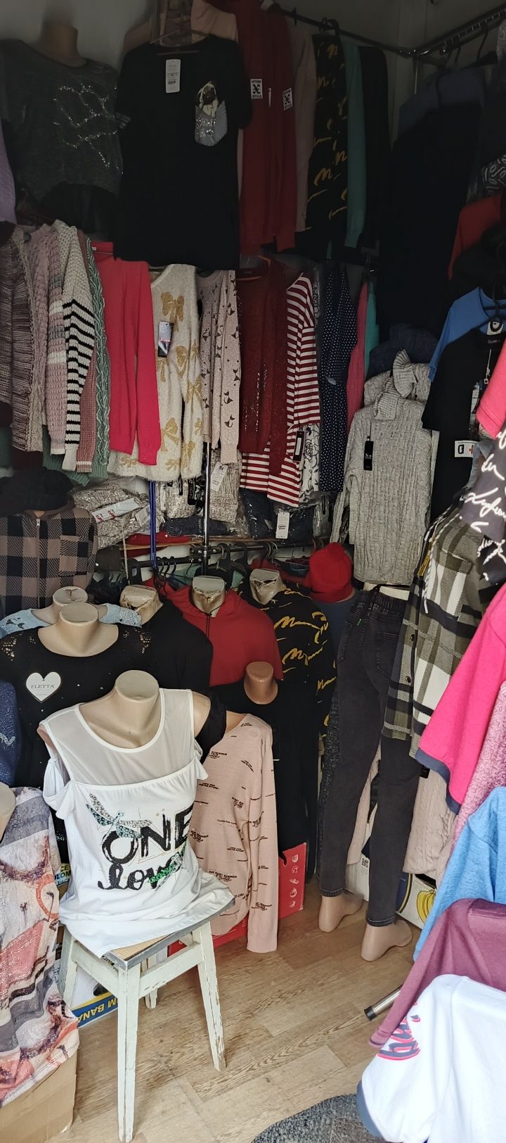 Продам магазин по вулиці малий ринок