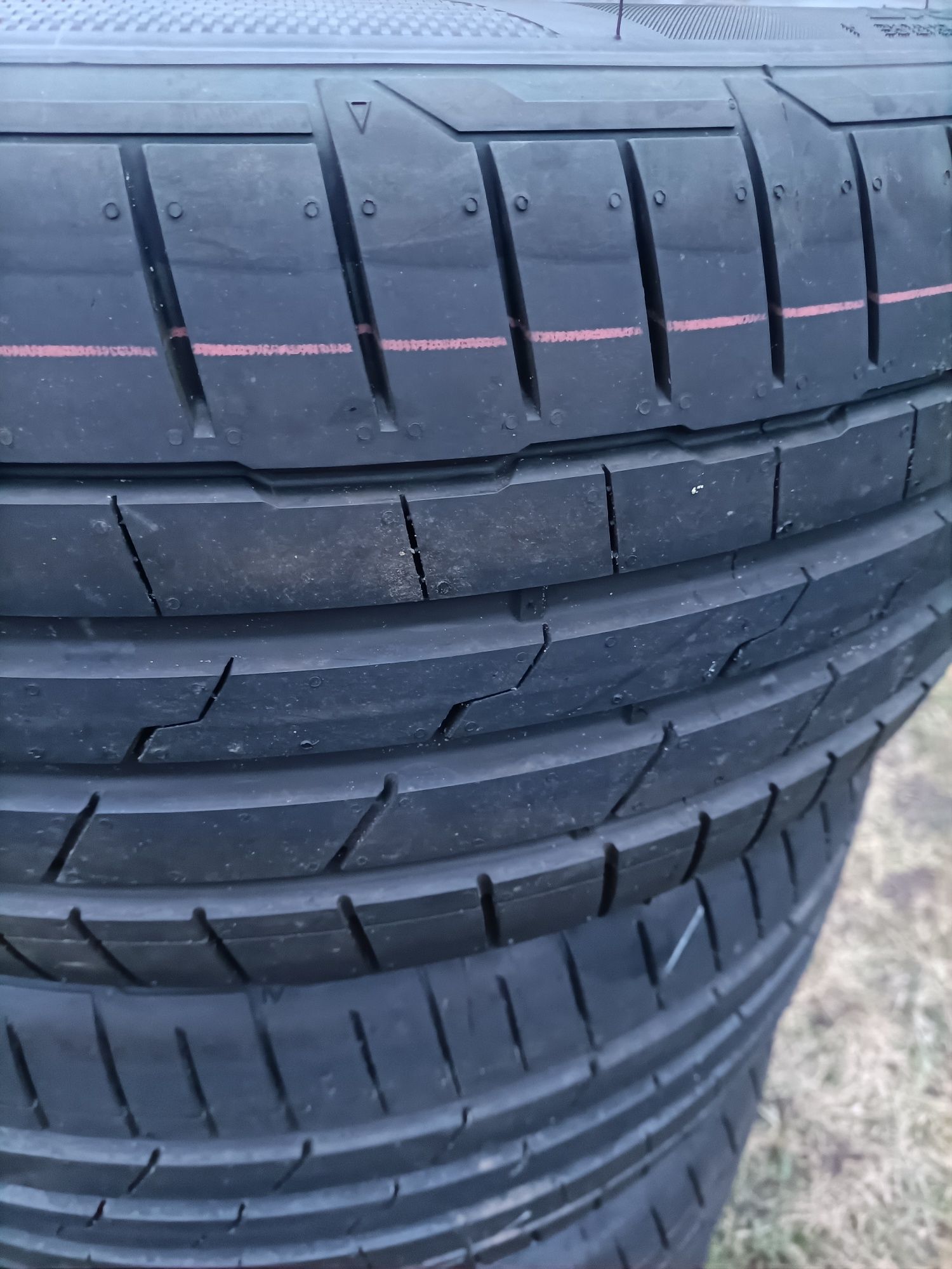 Hankook Ventus S1 Evo 225/50 R17"Nowe"