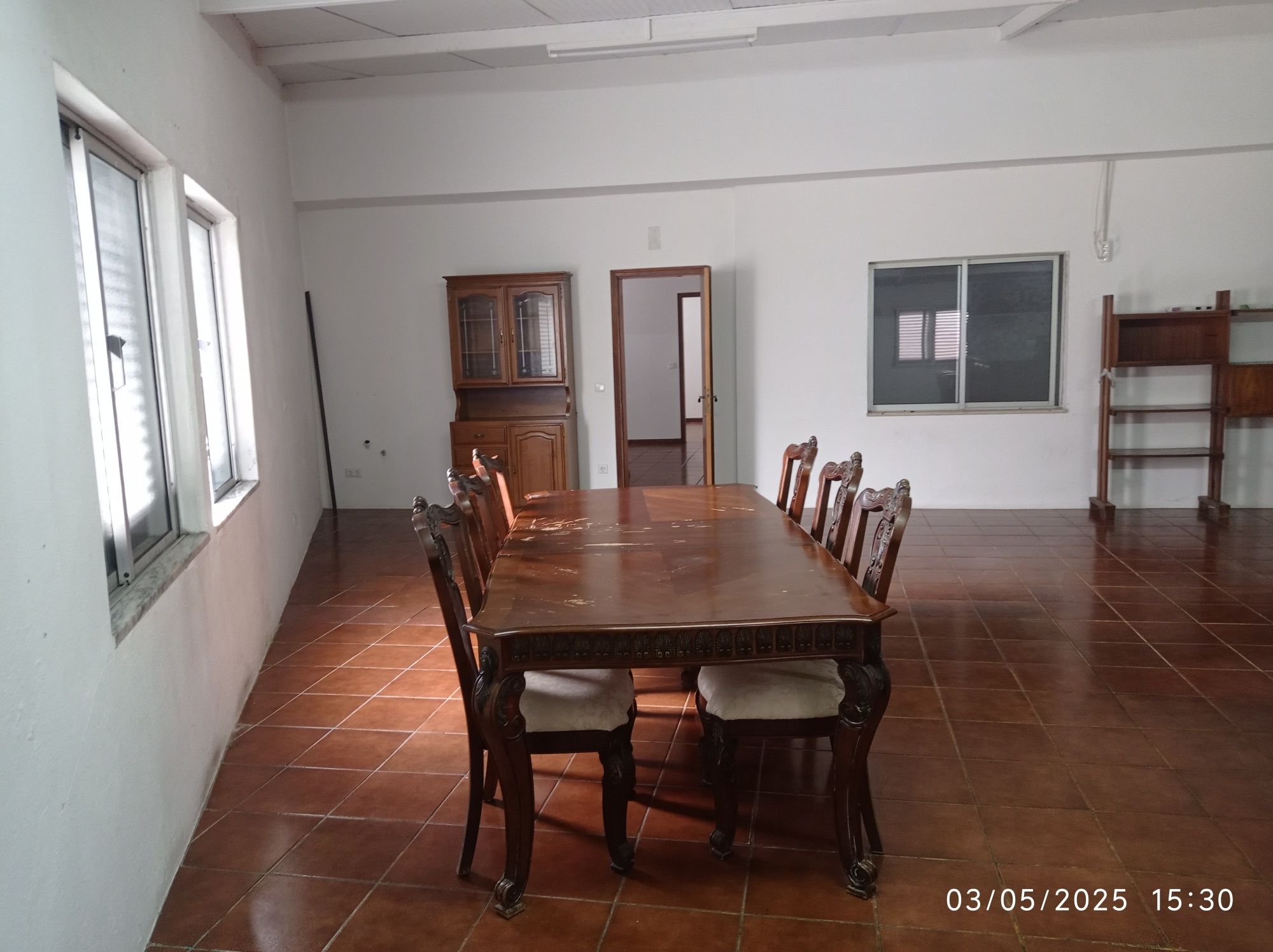 Moradia em Ançã composta por habitação e comércio