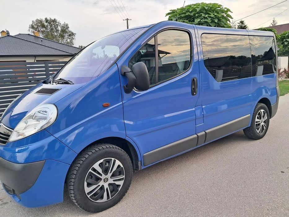 Opel Vivaro Opel vivaro 2.0 CDTi, Klimatyzacja, VEBASTO, 9osób, stan DBD