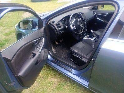 Volvo V40 1.6 hdi rok produkcji 2013
