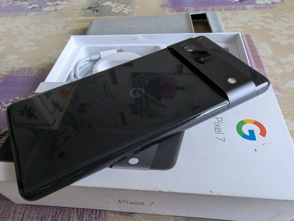 Google Pixel 7 Obsidian 8-128Gb/Neverlock/NFC/Без Вигорання/152 цикл.