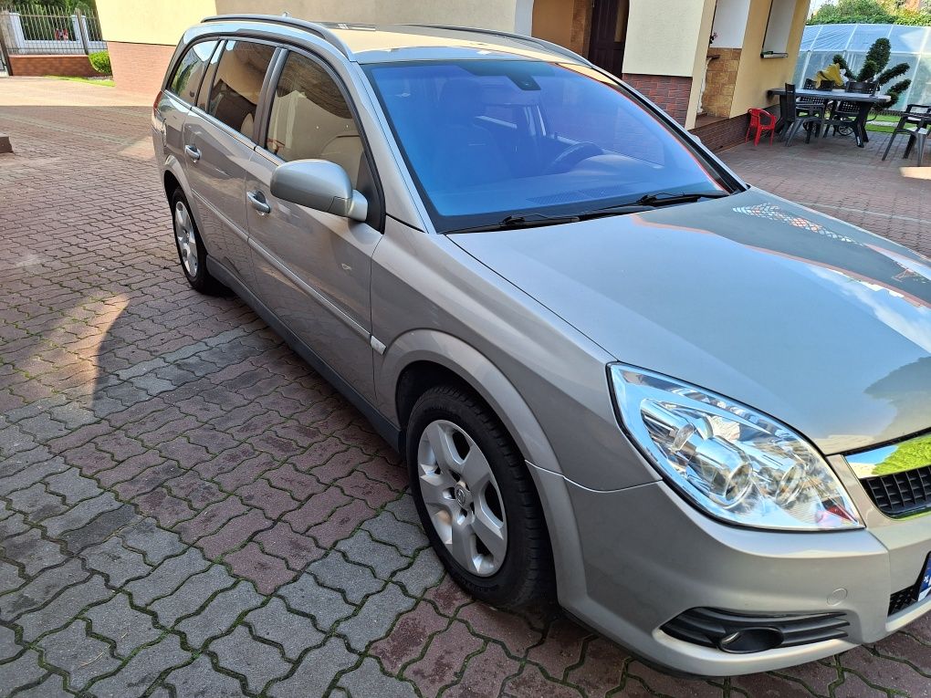 OPEL VECTRA 1.8 C doinwestowany