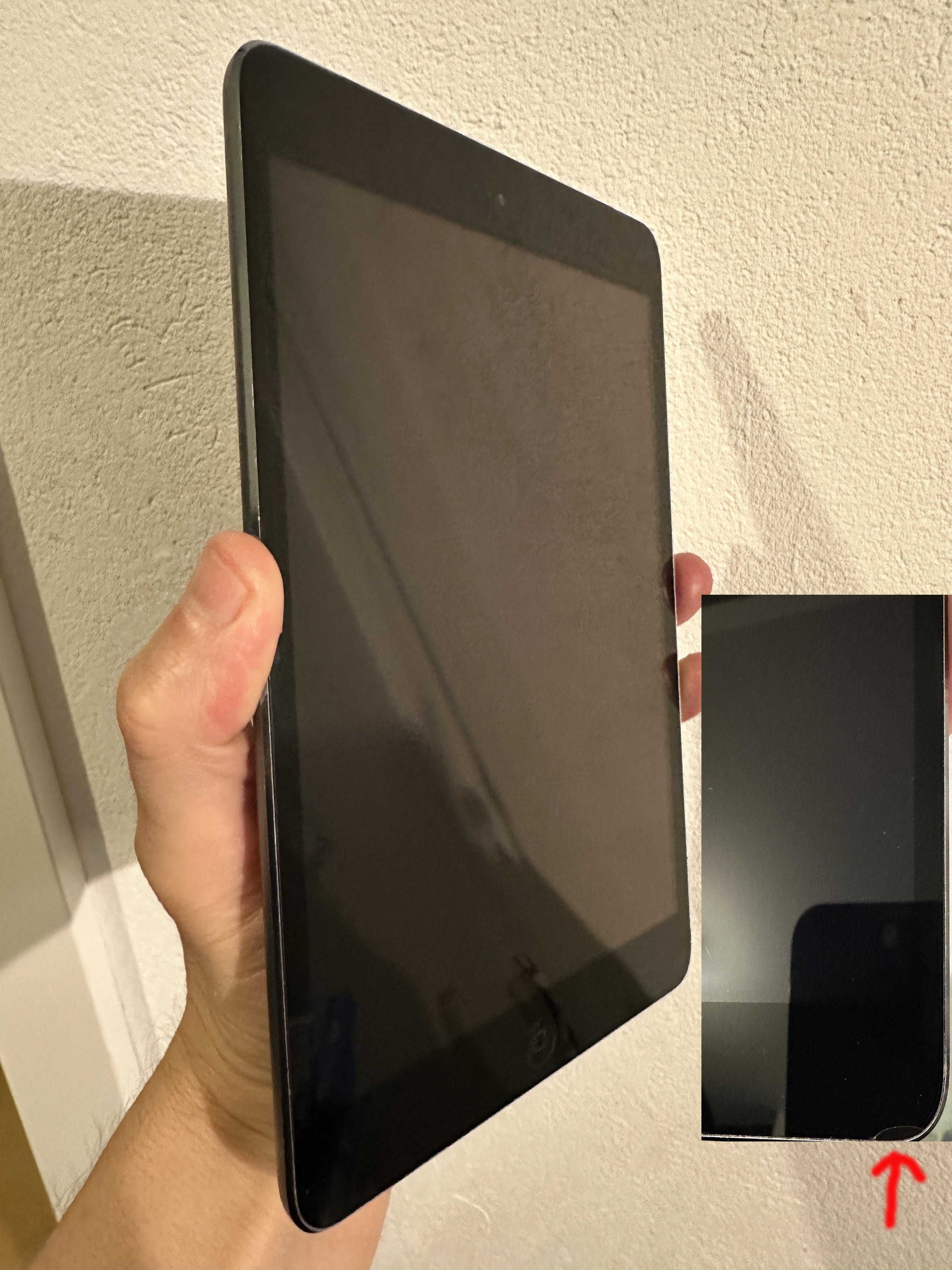 Używany Tablet iPad Mini 2 - 7,9" 32GB Wifi + Cellular (A1490)