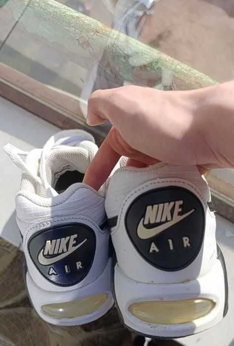 buty Nike Air Max Ivo