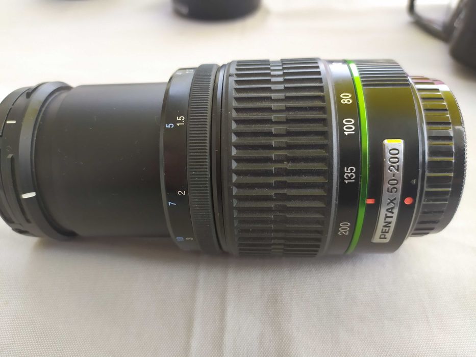 Maquina fotográfica PENTAX K200