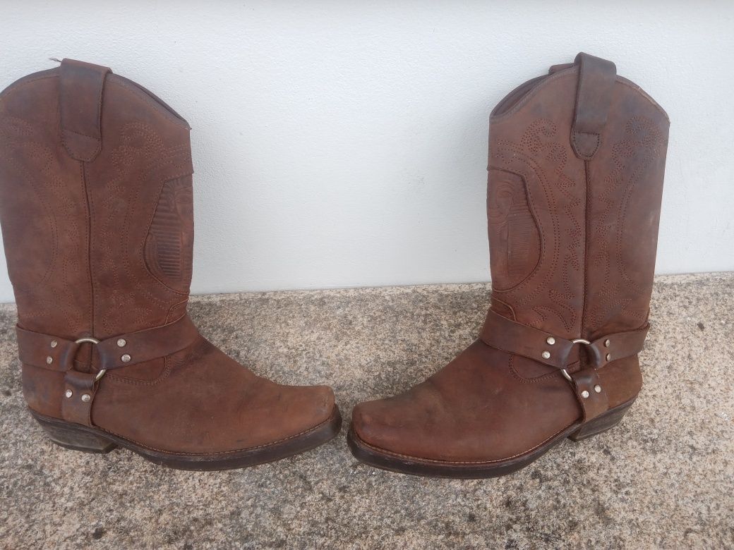 Botas marca Dakar todo terreno
