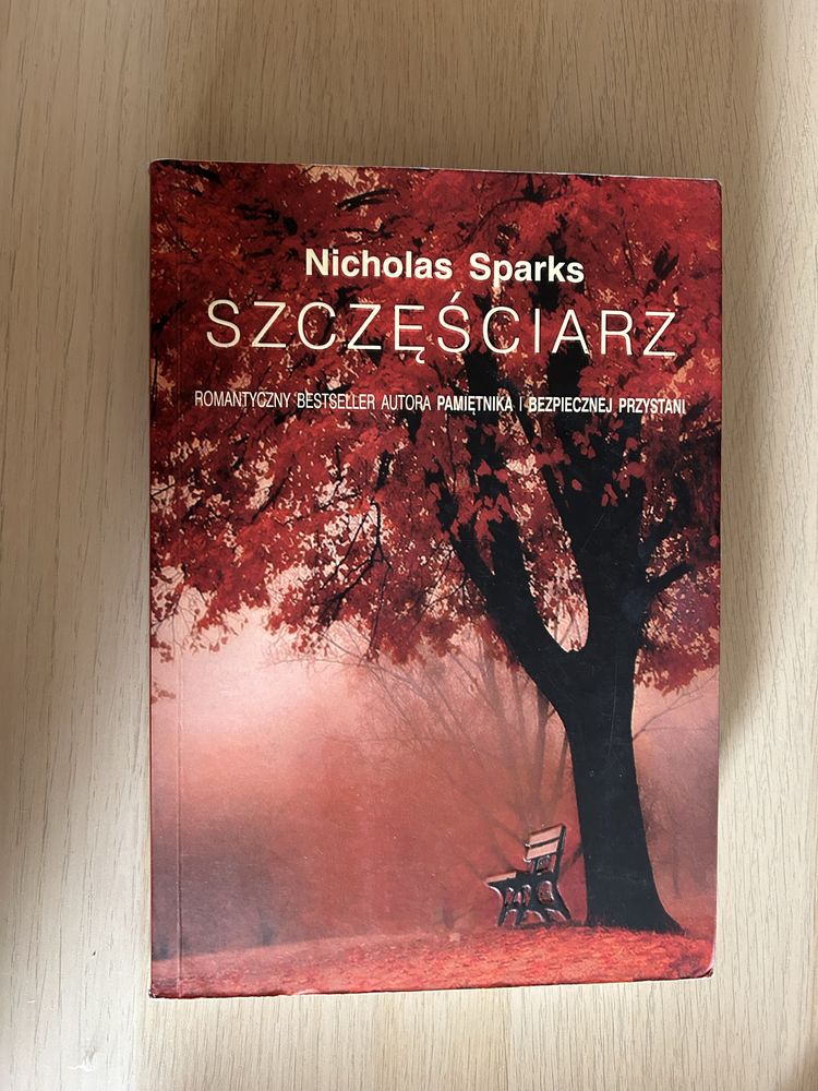 Książka szczęściarz Nicholas Sparks
