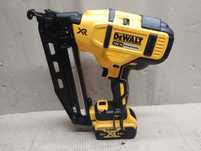 DeWalt DCN660 Gwoździarka Sztyfciarka bateria  5.0Ah