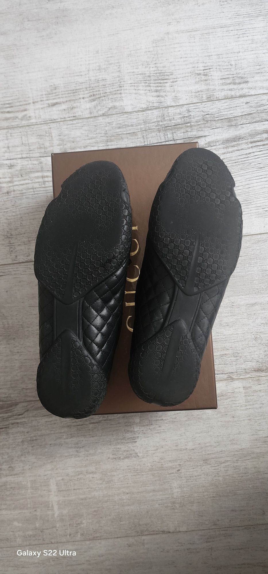 Кросівки,лофери,Gucci