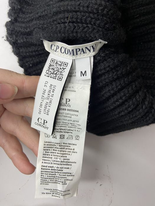 Оригінальна шапка C.P. Company KIDS