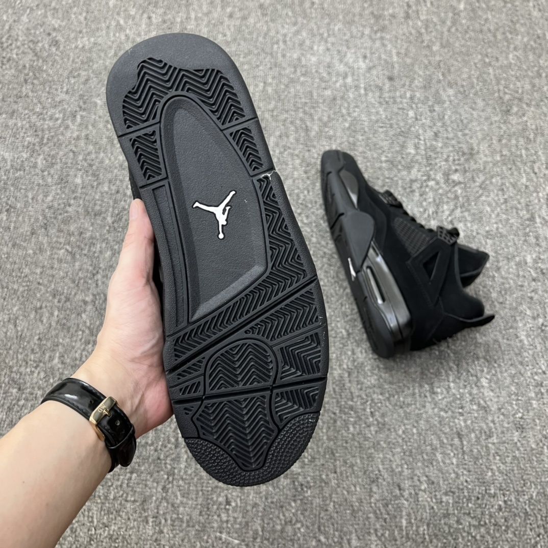 Nike Air Jordan 4 Black Cat