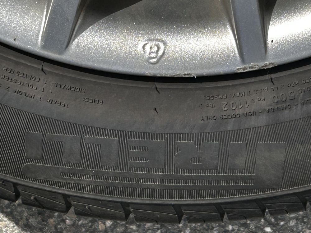 Koła letnie Pirelli 4x . Alufelgi. 1 sezon.