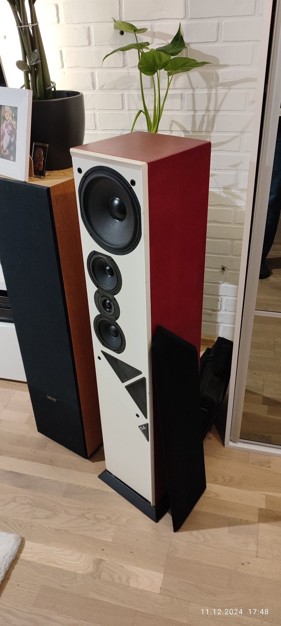 Kolumny T+A Criterion T120