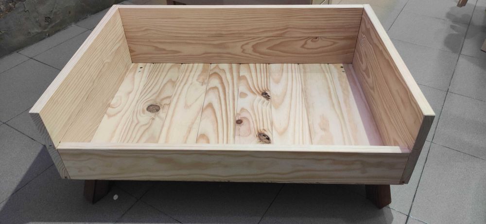 Cama cão e gato madeira