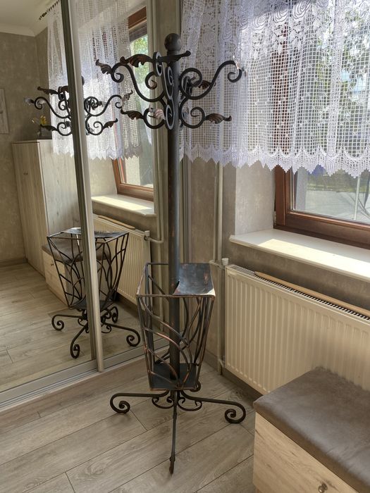 Wieszak wolnostojący rękodzieło