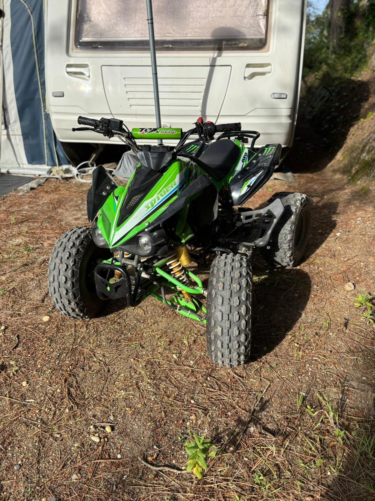 Moto-quatro Tox 125