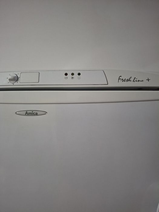 Amica AZC4103P – lodówka 240 l, klasa A, w dobrym stanie