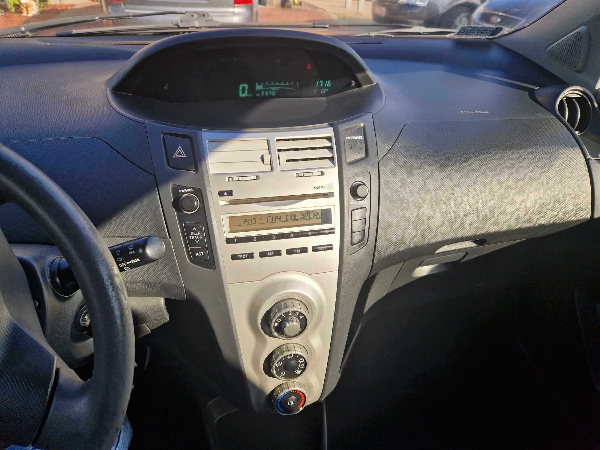 Toyota Yaris 1.0