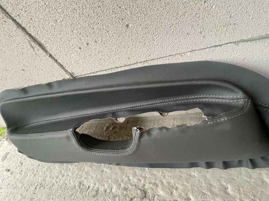 Комплект для перетяжки дверних карт на VOLKSWAGEN GOLF 4, BORA