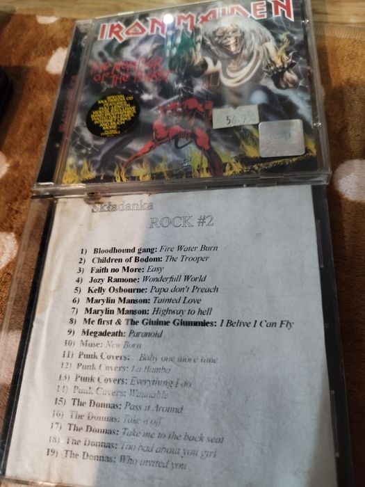 2 płyty CD,jak na zdjęciu