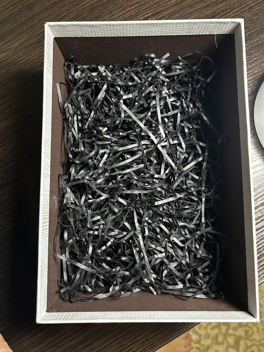 Подарункова коробка.